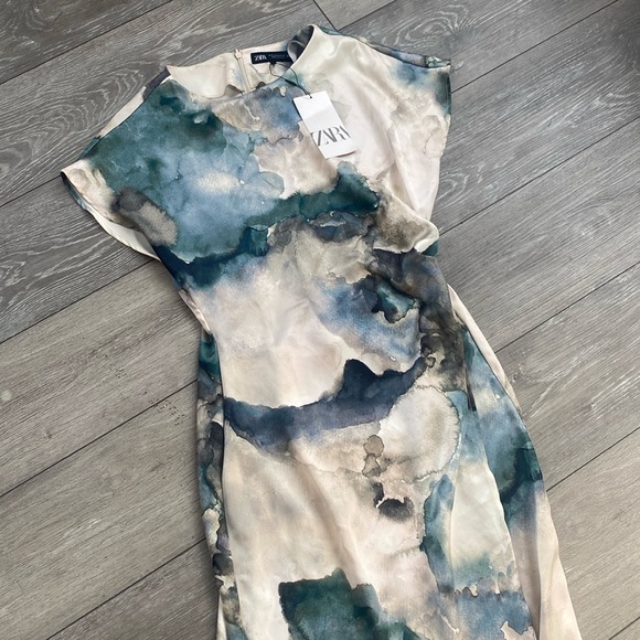 🆕 2024 ZARA TIE DYE SATIN EFFECT MIDI DRESS - Picture 10 of 11